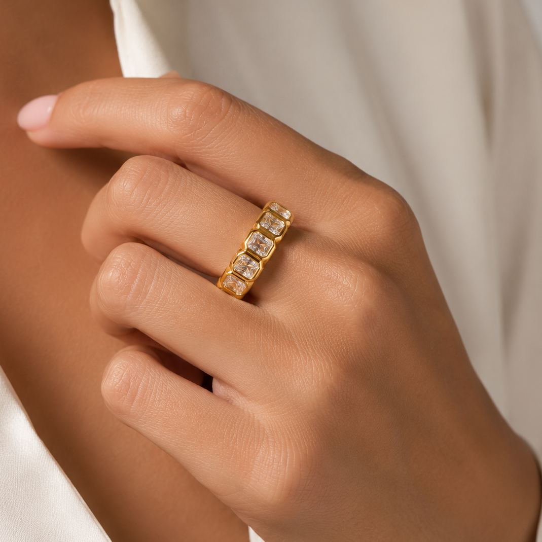 Vogue Ring